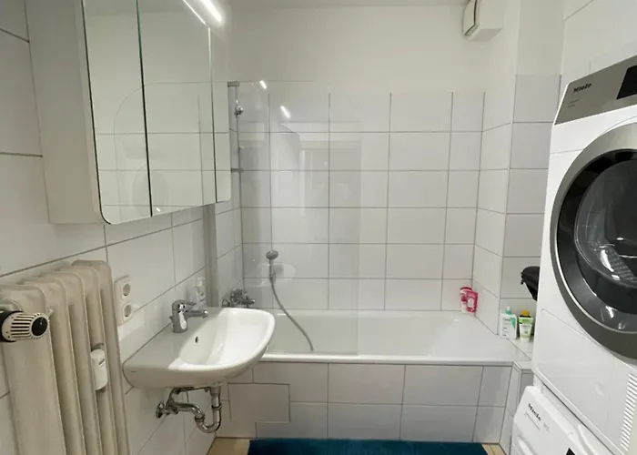 Schoene Naehe Von Hbf Und Alstersee Appartement *